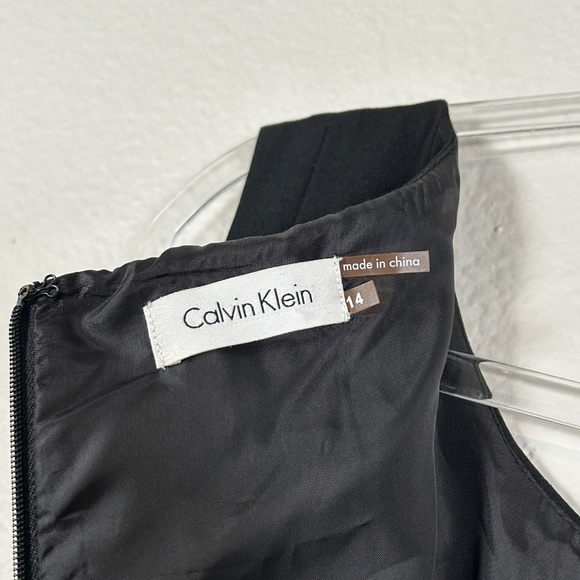 Calvin Klein size 14 black dress fit & flare pleated sleeveless knee lenght - Picture 9 of 10